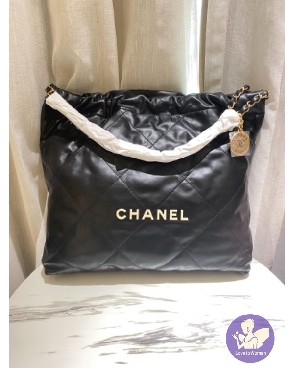 Shop CHANEL CHANEL 22 Calfskin 2WAY Elegant Style Crossbody Logo Handbags  (AS3261 B13797 94305) by 中島ゆうみ